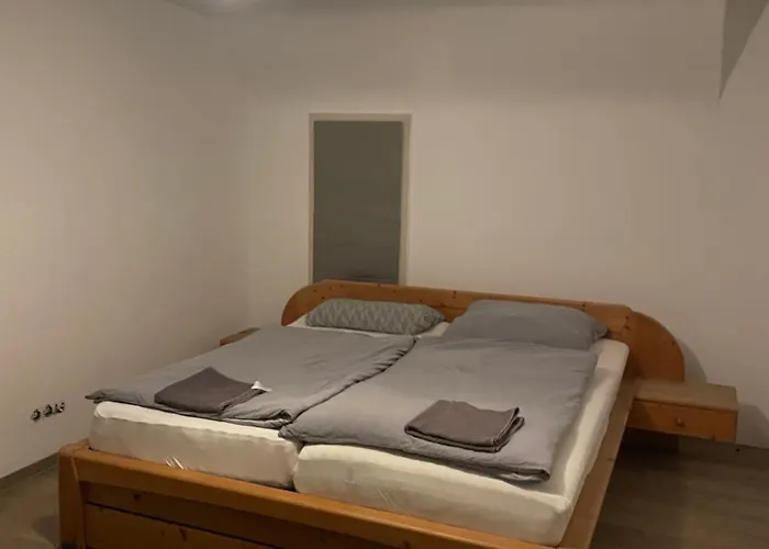 3 Room City Apartment 90M2
