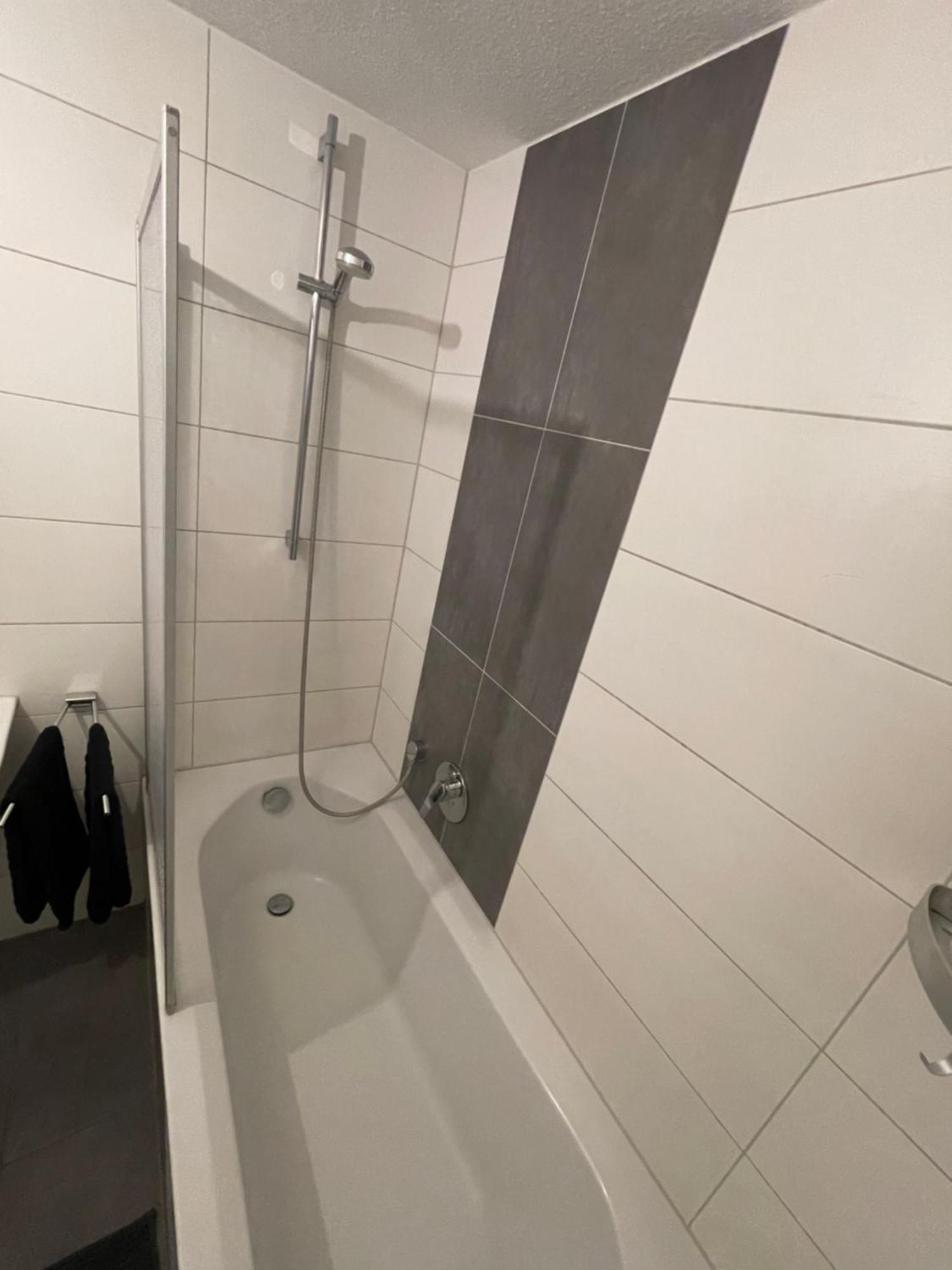 3 90m2 *
